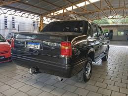 FORD - F-1000 - 1997/1998 - Preta - R$ 175.000,00