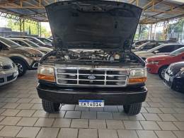 FORD - F-1000 - 1997/1998 - Preta - R$ 175.000,00